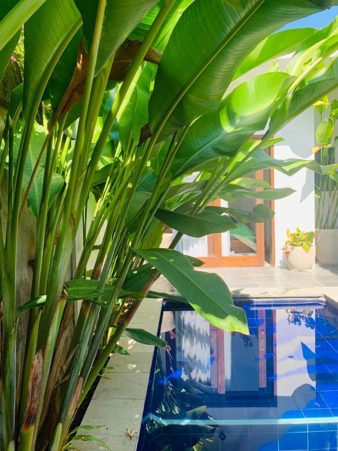 Mewali Villa'S Kuta  Bagian luar foto