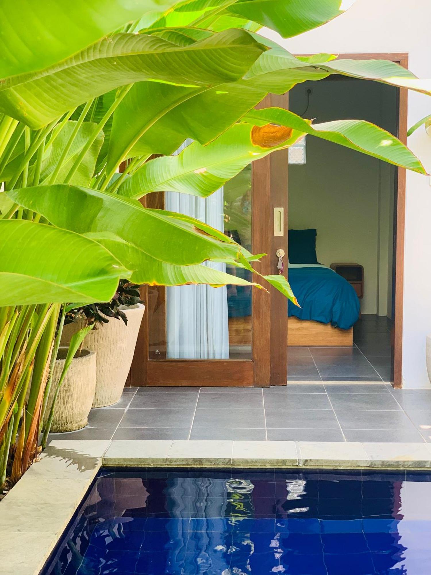 Mewali Villa'S Kuta  Bagian luar foto