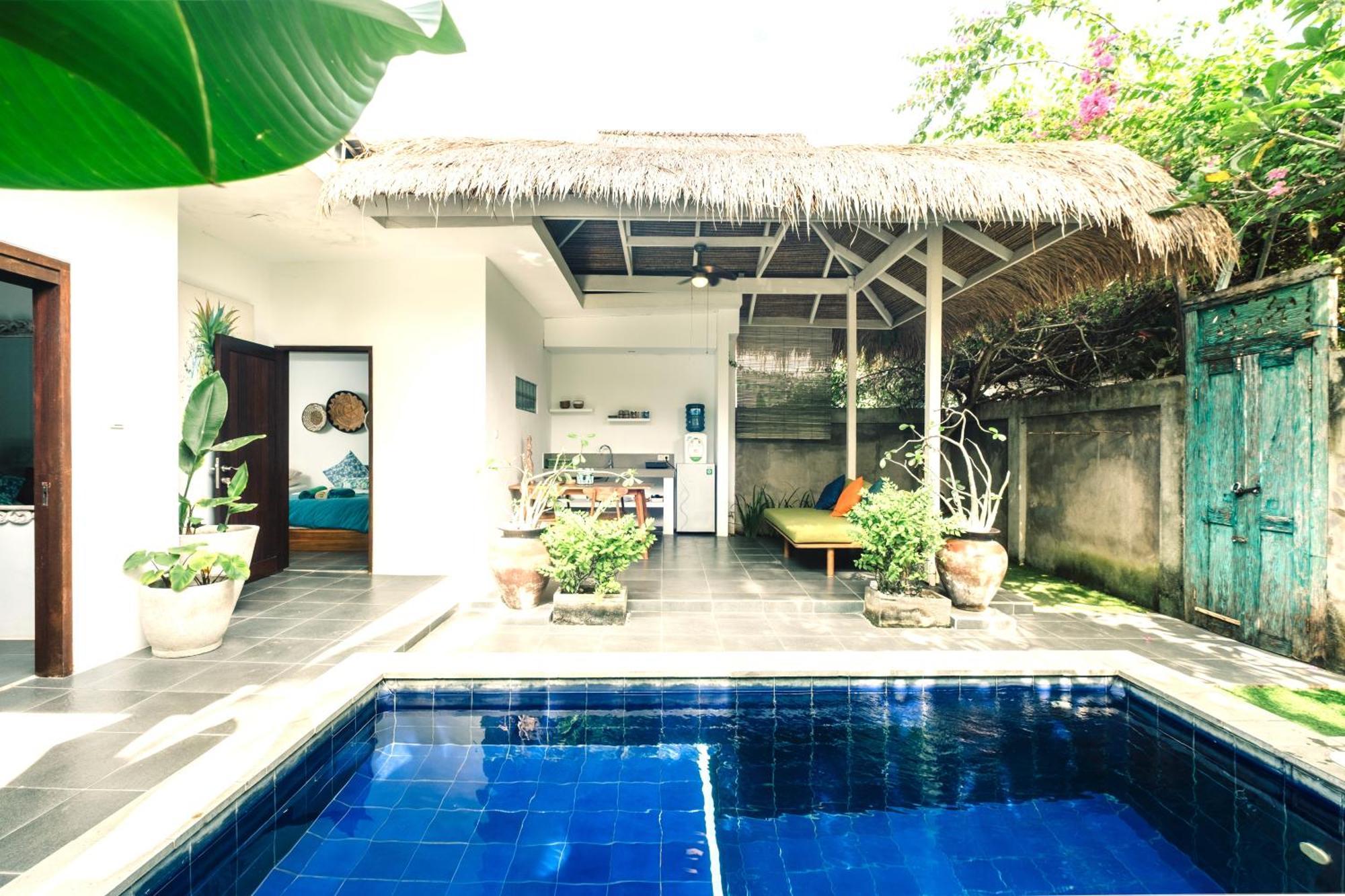 Mewali Villa'S Kuta  Bagian luar foto
