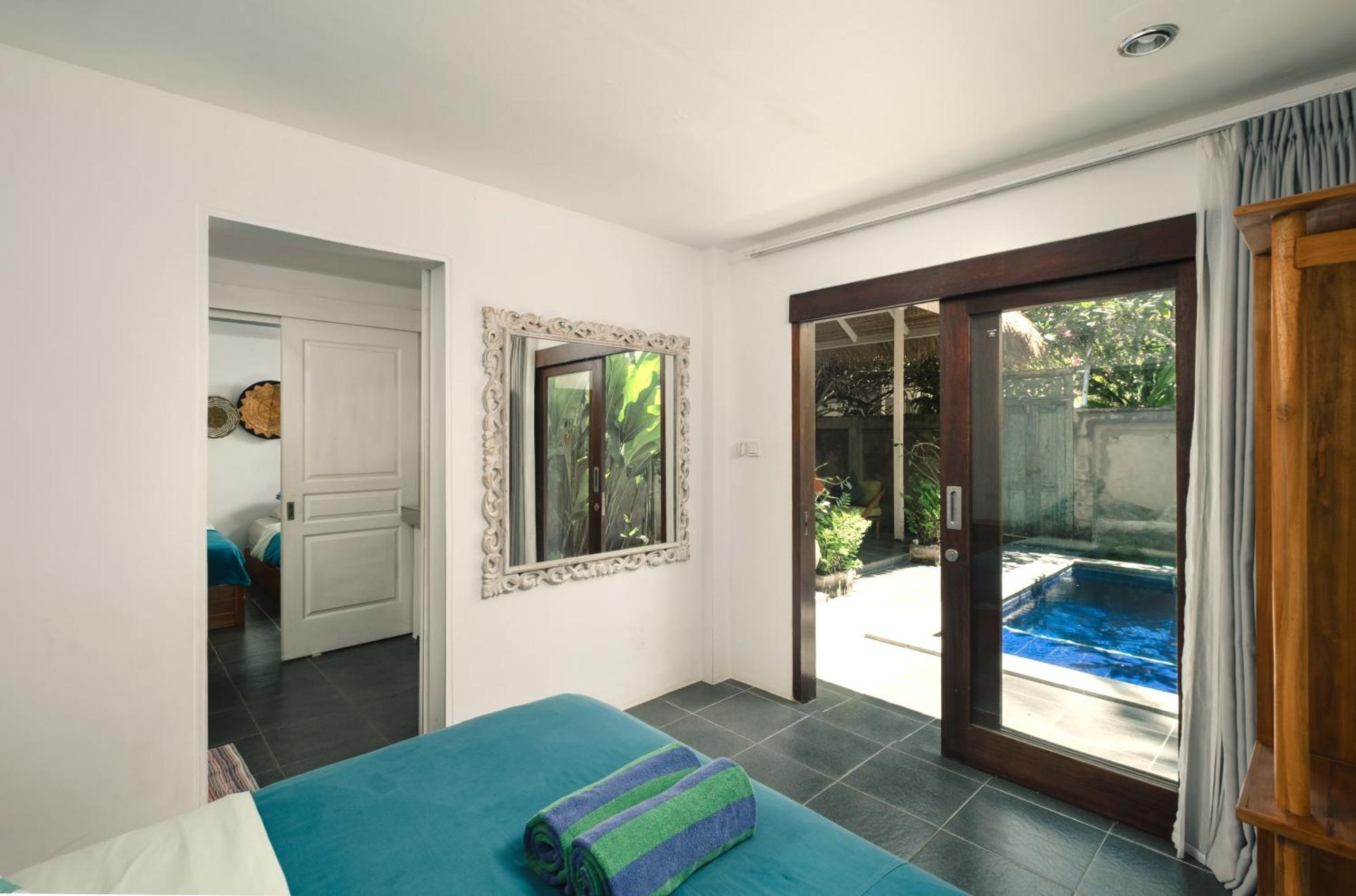 Mewali Villa'S Kuta  Bagian luar foto