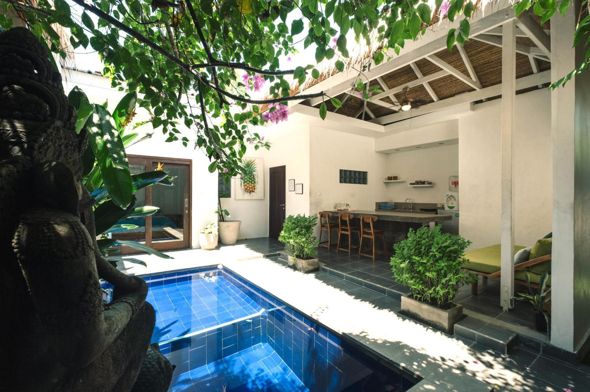 Mewali Villa'S Kuta  Bagian luar foto
